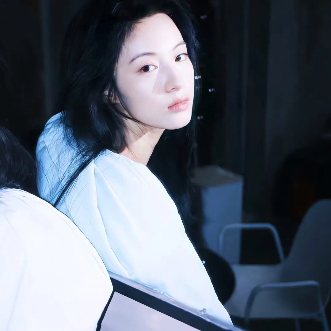 师奶强人粤语