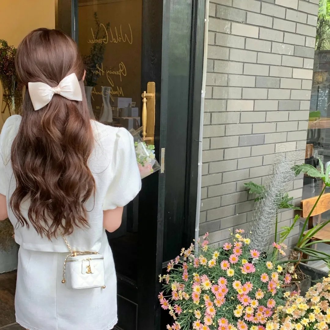 潜藏敌影